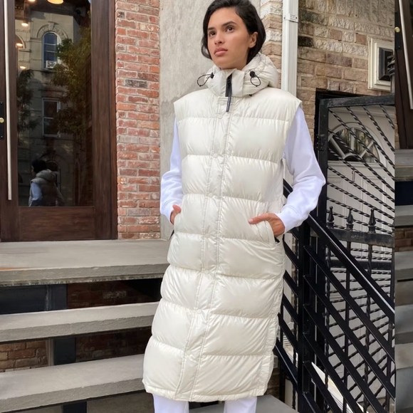 ARITZIA TNA SUPER PUFF LONG VEST - Picture 13 of 14